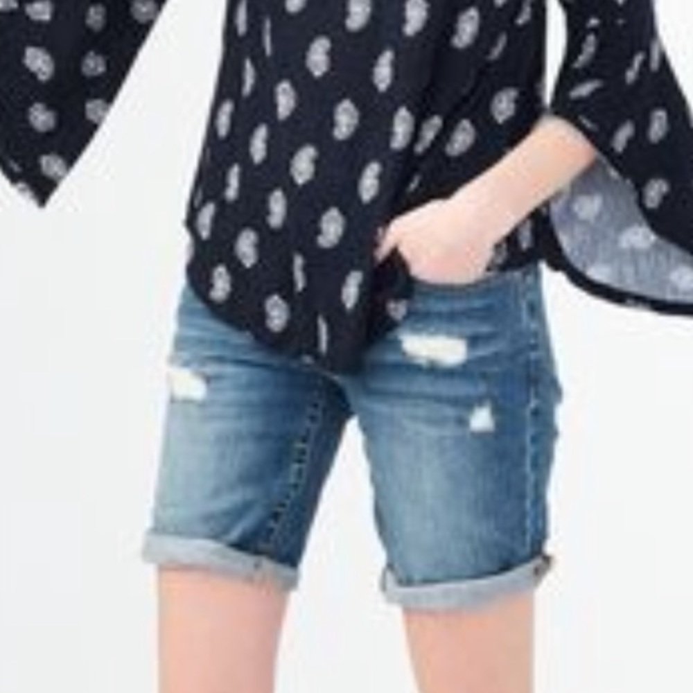 Aeropostale NWT Bermuda jean shorts - Picture 2 of 4